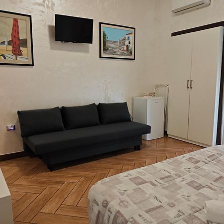 Cuscino E Cornetto Bed and Breakfast Σαλέρνο Εξωτερικό φωτογραφία