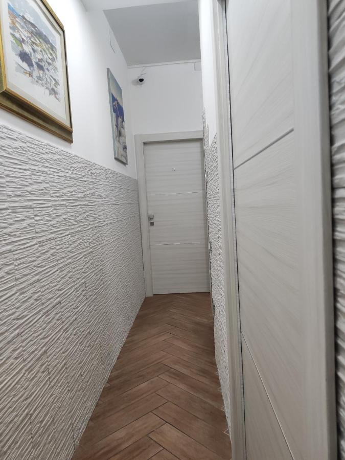 Cuscino E Cornetto Bed and Breakfast Σαλέρνο Εξωτερικό φωτογραφία