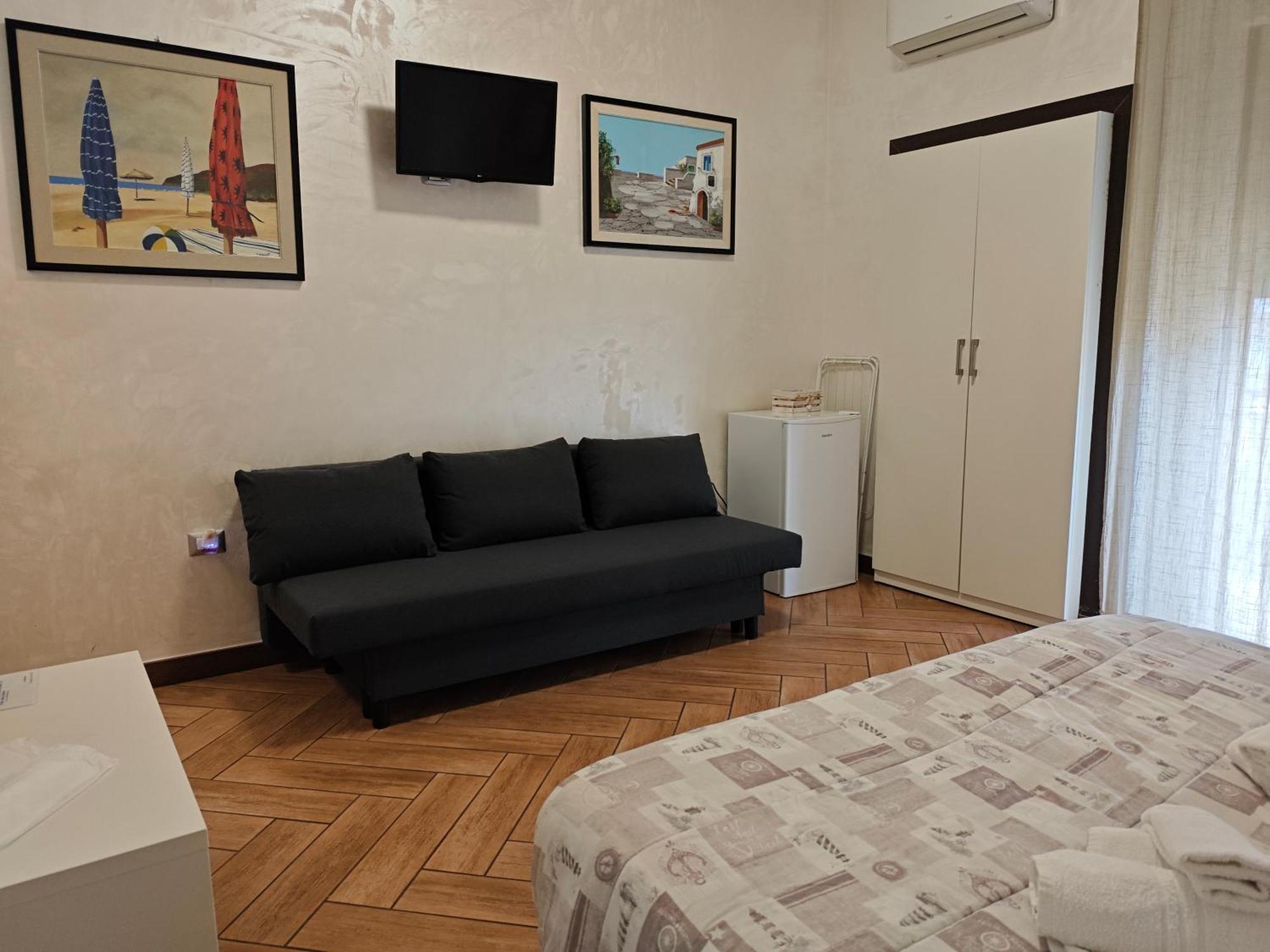 Cuscino E Cornetto Bed and Breakfast Σαλέρνο Εξωτερικό φωτογραφία