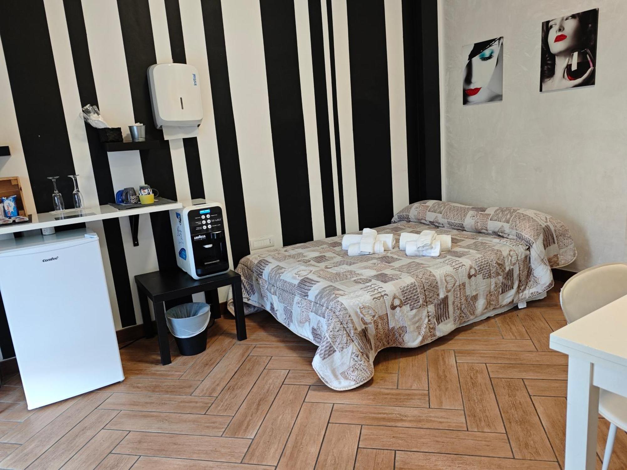 Cuscino E Cornetto Bed and Breakfast Σαλέρνο Εξωτερικό φωτογραφία